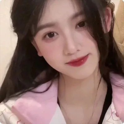 捡了个霸总回家卖椰子